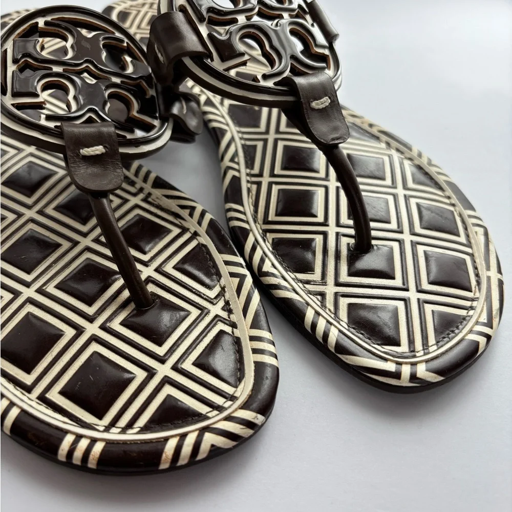 Tory Burch Brown & Ivory Geometric Miller Sandals Size 8